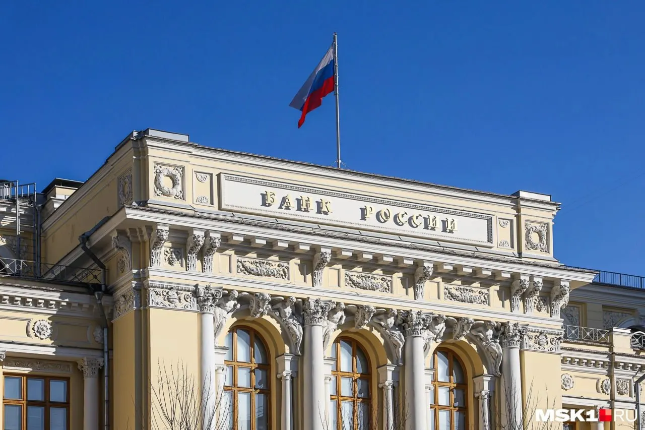 В рамках программы списания долгов для 20 регионов Кузбассу в этом году аннулировали 16 млрд рублей. Размеры списаний зависят от пополнения бюджета и расходов на нацпроекты, ЖКХ, переселение из аварийного жилья и поддержки промышленности.