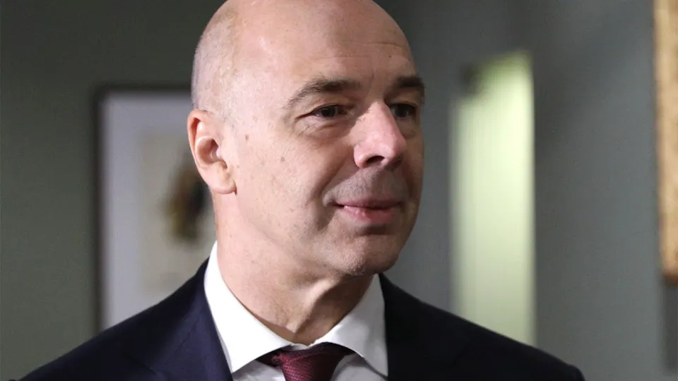 Минфин заявил, что компании топливно-энергетического комплекса должны самостоятельно закупать средства защиты; расходы можно включать в себестоимость. Одновременно формируется перечень необходимого оборудования.