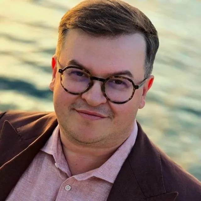 Минюст внёс экс‑сопредседателя движения «Голос» Станислава Андрейчука в реестр «иностранных агентов»; против него также возбуждено уголовное дело, хотя организация была фактически ликвидирована.