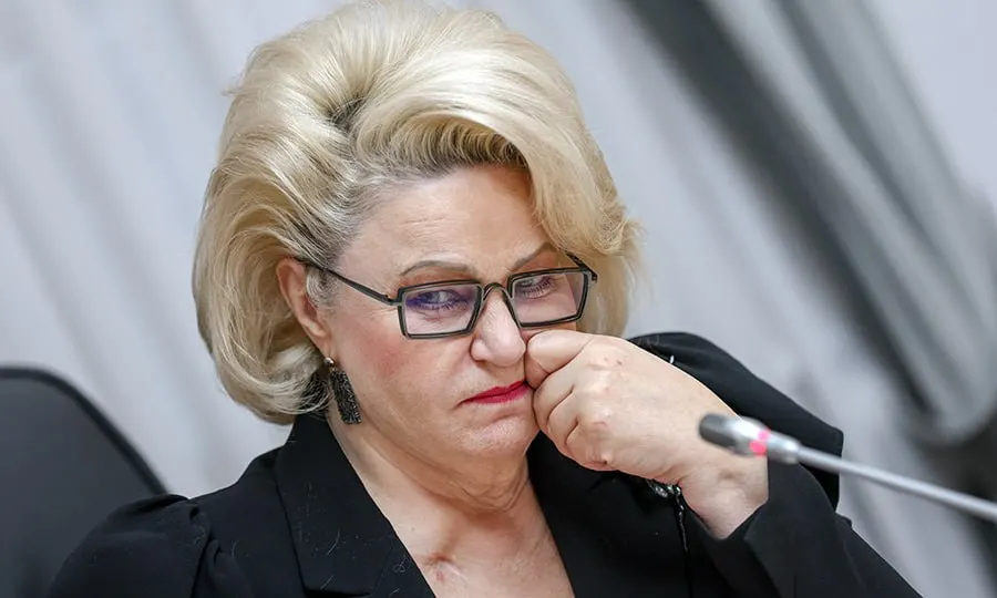 Председатель комитета по защите семьи призвала Роскомнадзор и Минцифры ограничить время пребывания детей в онлайн‑играх и применить методы, аналогичные замедлению мессенджеров.