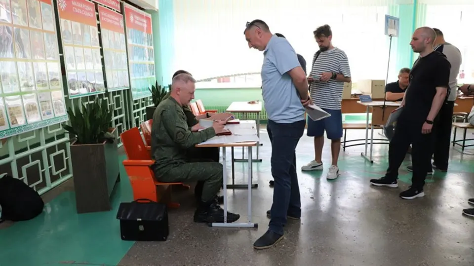 В Гродненской области с 17 по 26 июня проходят учения по мобилизации резервистов и проверке учётных данных. Мероприятия совпадают с усилением давления со стороны Москвы, которая требует от Минска участия в эскалации конфликта с Украиной.