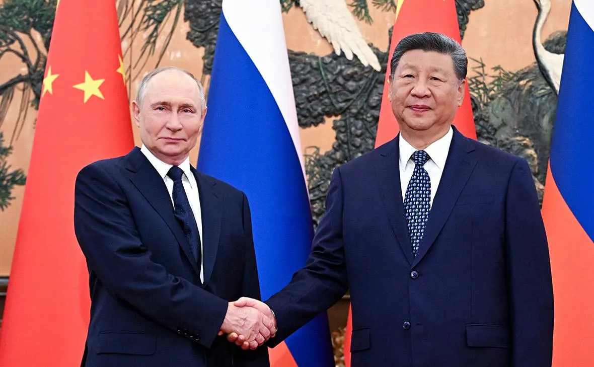 По сообщениям китайских СМИ, визит запланирован на 20 мая и пройдет без торжественных церемоний; это первый случай, когда Китай принимает лидеров США и России в одном месяце вне многостороннего контекста.
