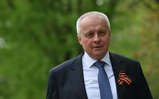 Российский МИД пригласил посла Армении в Москву для консультаций на фоне намерений Еревана углублять отношения с ЕС. Параллельно Россия временно ограничила ввоз ряда армянских товаров.