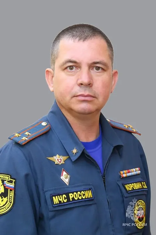 Президент 3 июня подписал указ о назначении полковника Сергея Коровина руководителем управления МЧС по Забайкальскому краю. У него более 25 лет службы, обширный опыт в ликвидации пожаров и паводков и ряд государственных наград.