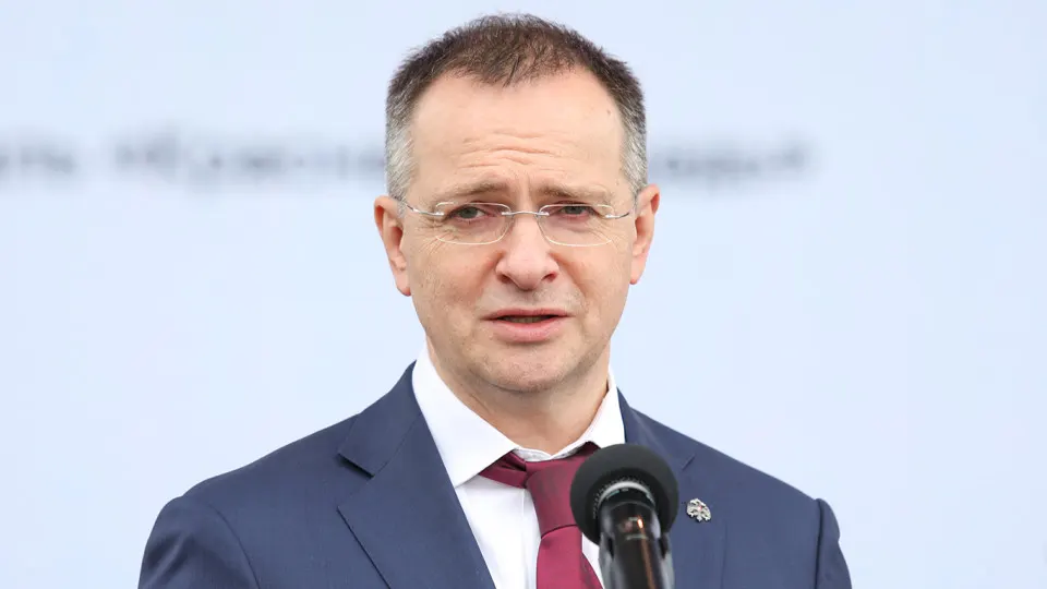 Помощник президента призвал ужесточить контроль качества фильмов на государственном финансировании, предложил применять цензурные механизмы на всех этапах производства и создать экспертные органы для оценки исторического контента.