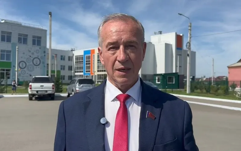 Лидеры КПРФ в Сибири остались за пределами парламента, хотя по России партия набрала заметно больше голосов.
