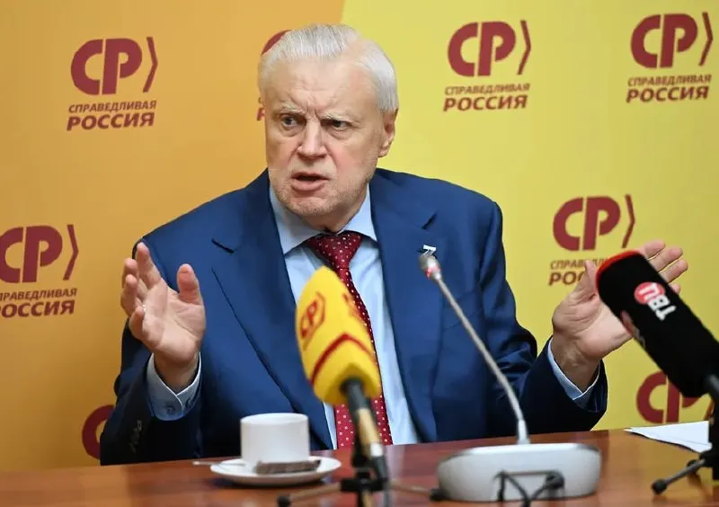 Лидер партии заявил о возвращении к работе и отметил, что сложная обстановка, связанная с СВО, влияет на доверие избирателей.
