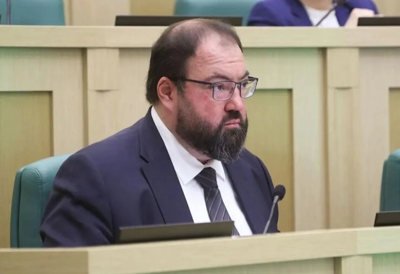 После серии атак беспилотников на дата-центры и сервисы разобрали дополнительные меры защиты критической инфраструктуры; восстановление объектов может занять месяцы.